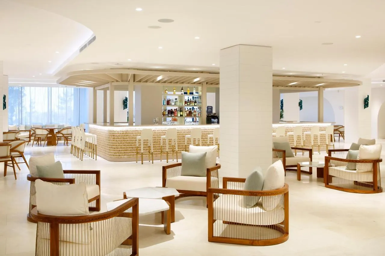 The Signature Level At Trs Ibiza Hotel (Adults Only) San Antonio  5*, San Antonio (Ibiza)