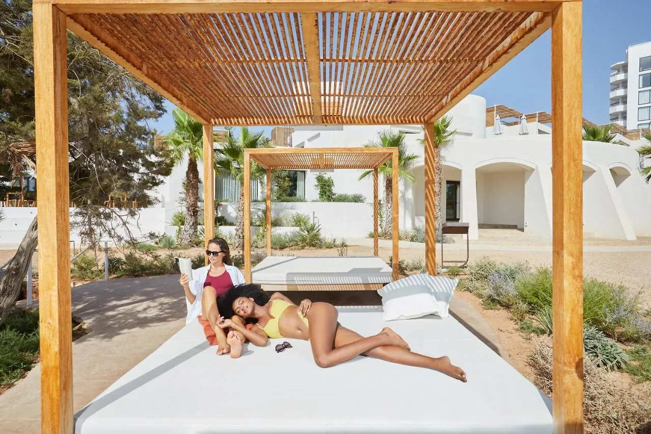 The Signature Level At Trs Ibiza Hotel (Adults Only) San Antonio  San Antonio (Ibiza)